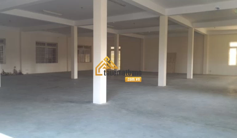 product/khoxuong/tp-ho-chi-minh/quan-12/cho-thue-nha-xuong-3500m2-220tr-truc-ql1a-quan-12-1.webp