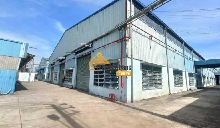product/khucongnghiep/binh-duong/di-an/cho-thue-nha-xuong-trong-khu-cong-nghiep-tp-di-an-binh-duong-1.webp