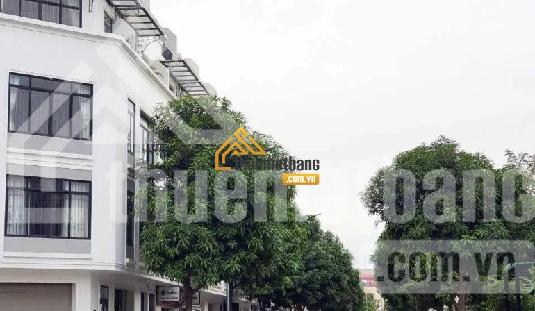 product/matbang/ha_noi/10_quan_nam_tu_liem/shophouse_156_962923932_120m2_60tr/snapedit_1703427065462.jpg