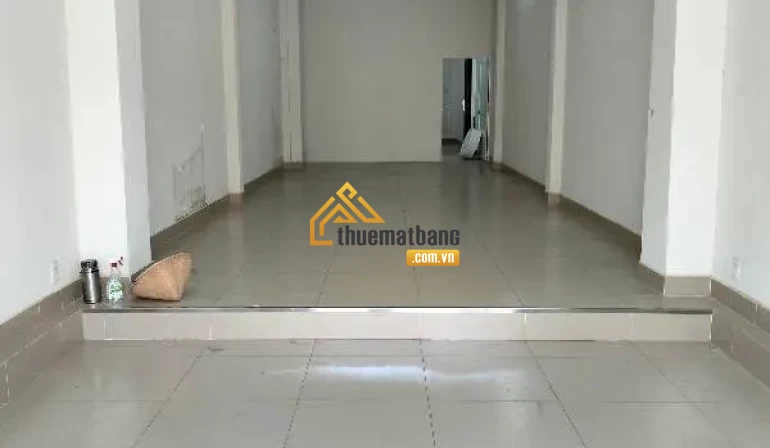 product/matbang/tp-ho-chi-minh/quan4/dong-images-9-1-2024/cho-thue-mat-bang-nguyen-can-mat-tien-kinh-doanh-nguyen-tat-thanh-3.webp