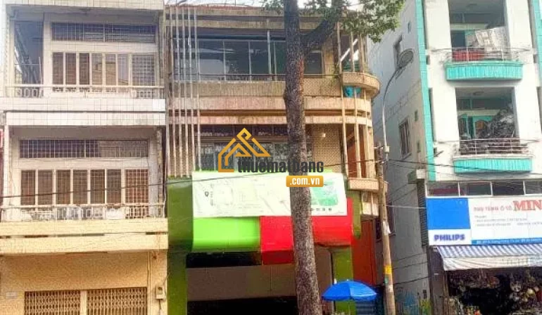 product/matbang/tp-ho-chi-minh/quan5/dong-images-10-1-2024/cho-thue-nha-mat-tien-kd-307-an-duong-vuong-p-3-q-5-tphcm-1.webp