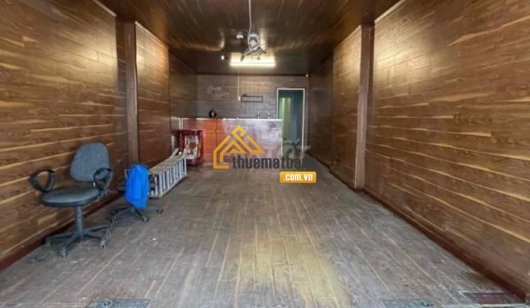 product/matbang/tp-ho-chi-minh/quan5/dong-images-11-1-2024/cho-thue-mat-bang-dep-108m2-kd-moi-nganh-nghe-tai-hung-vuong-p4-q5-1.webp