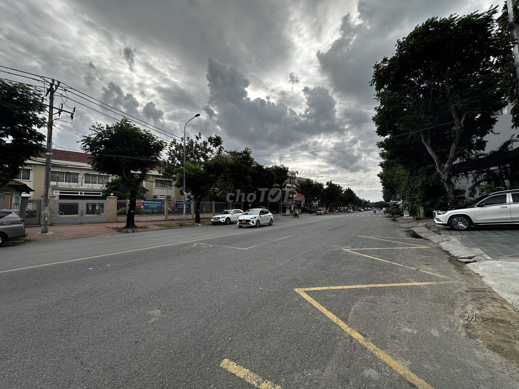product/2025_04/cho-thue-khu-xuong-dang-thuy-tram.jpg