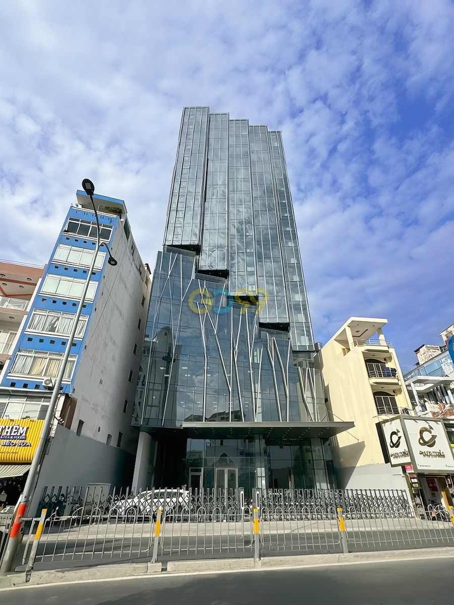 product/golden-globe-tower-phan-dang-luu-van-phong-cho-thue-quan-phu-nhuan-go99.vn-01.jpg