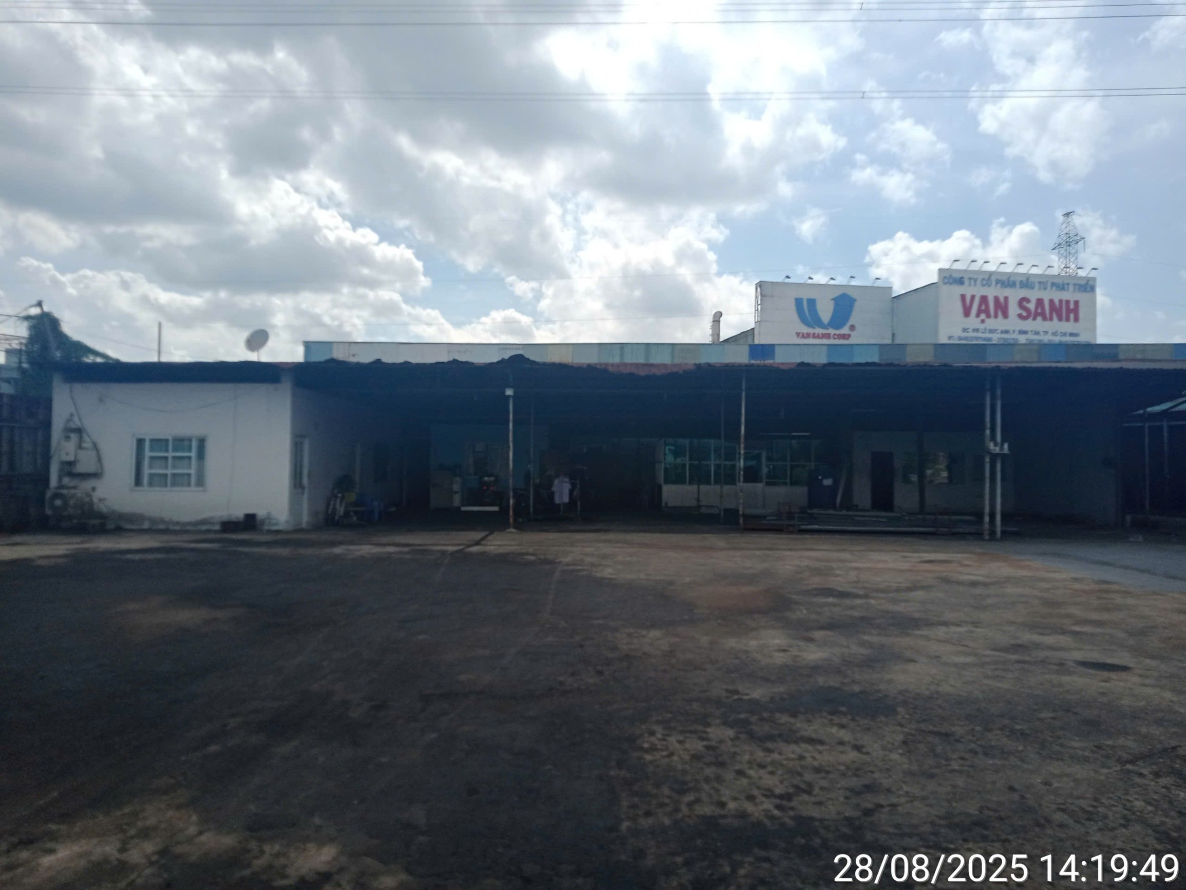 product/khoxuong/bhb/z6954166513353_276140317992d94aa535f4a42b1e1e84.jpg