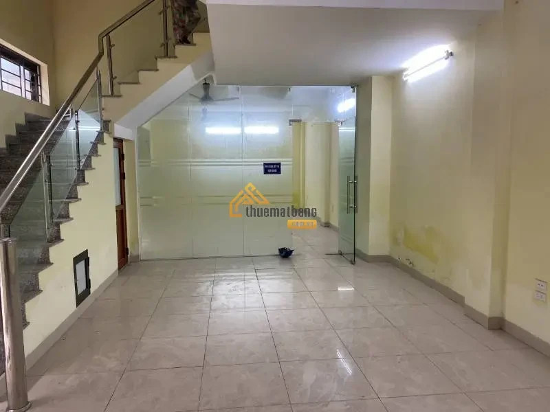 product/matbang/ha_noi/12_quan_thanh_xuan/dong-images-21-2-2024/cho-thue-nha-mat-pho-le-van-luong-90m-san-x-4-tang-1-tum-1.webp