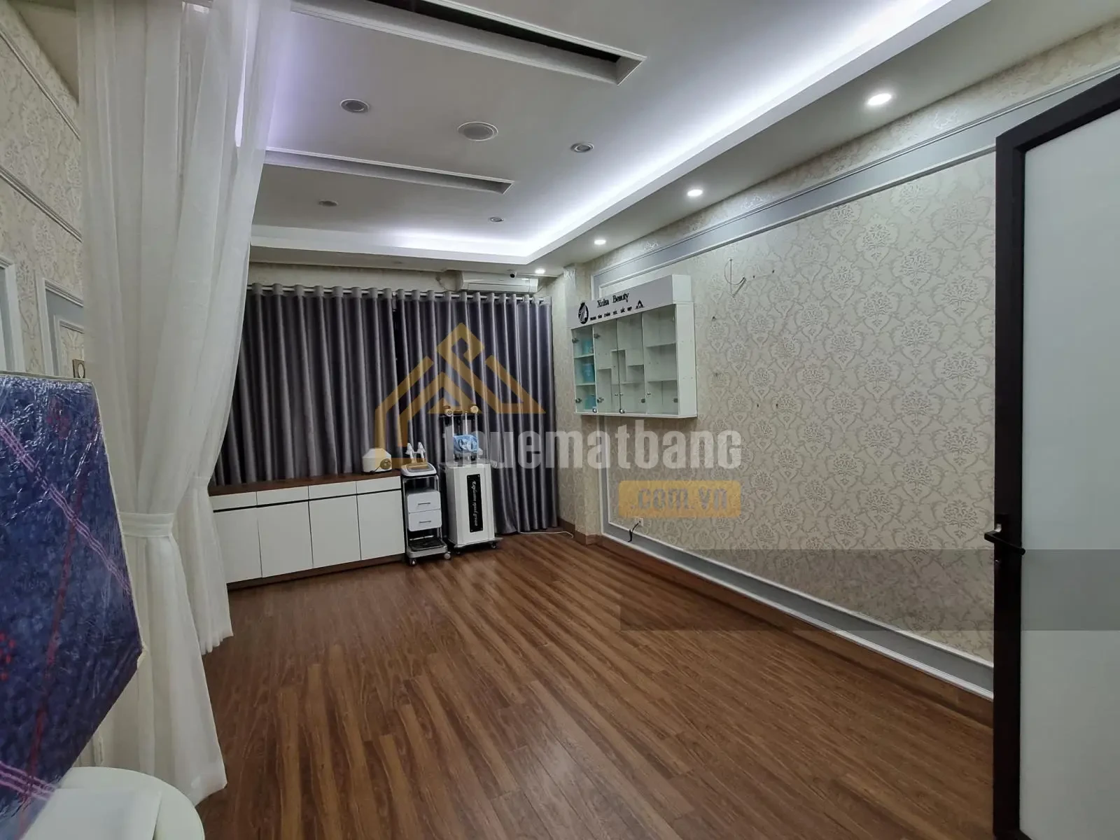 product/matbang/ha_noi/1_quan_ba_dinh/phat-images-30-01-2024/cho-thue-nha-nguyen-can-chinh-chu-35m2x5t-doi-can-ba-dinh-23tr-th-kinh-doanh-spa-ket-hop-phong-o-1.webp