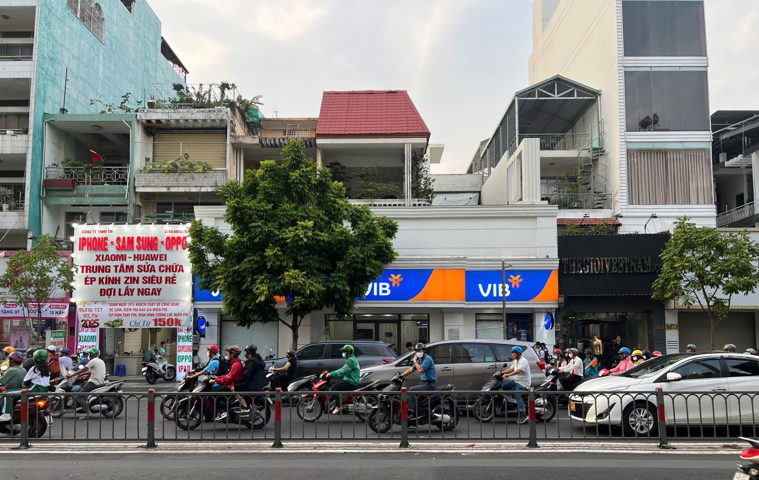 product/matbang/tp-ho-chi-minh/quan-10/554_-_556_-_558_ba_thang_hai/z7049388467732_d247fa66ca2941afd0572e03441885b4.jpg