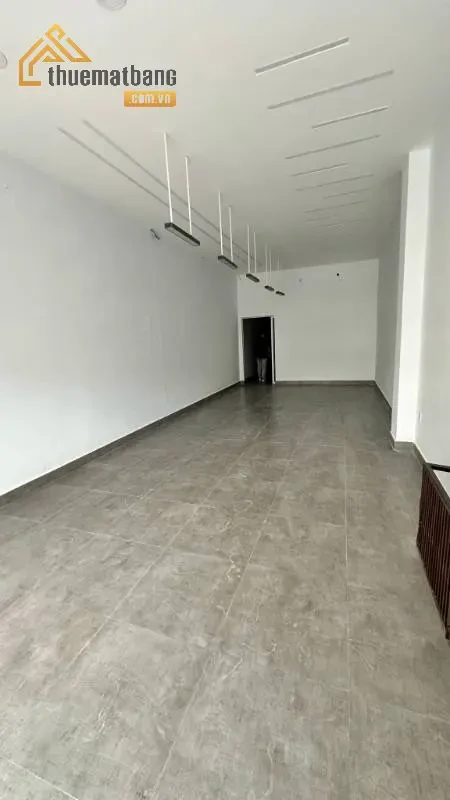 product/matbang/tp-ho-chi-minh/quan-phu-nhuan/dong-images-23-1-2024/nc-kinh-doanh-mat-tien-phan-dang-luu-pn-4x25m-5-tang-gia-55tr-tl-1.webp