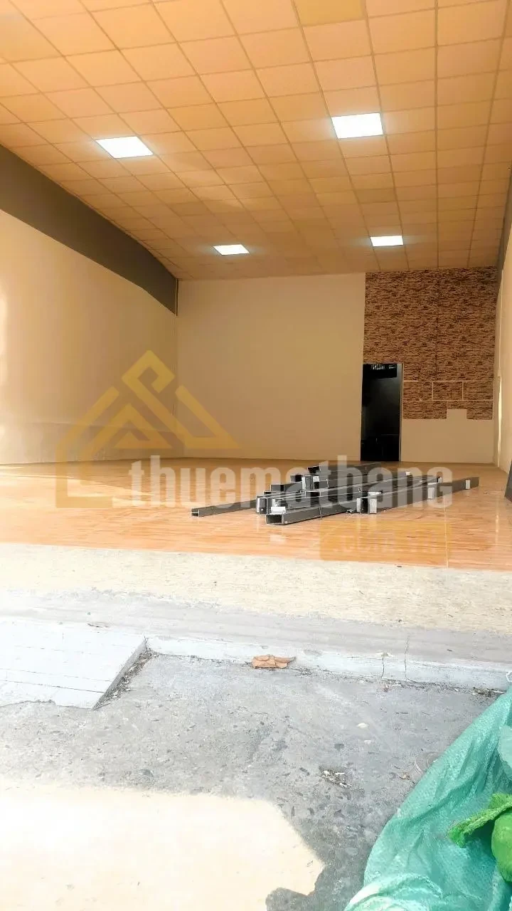 product/matbang/tp-ho-chi-minh/quan_thu_duc/phat-images-24-01-2024/cho-thue-mat-bang-190m2-mat-tien-duong-linh-dong-1.webp